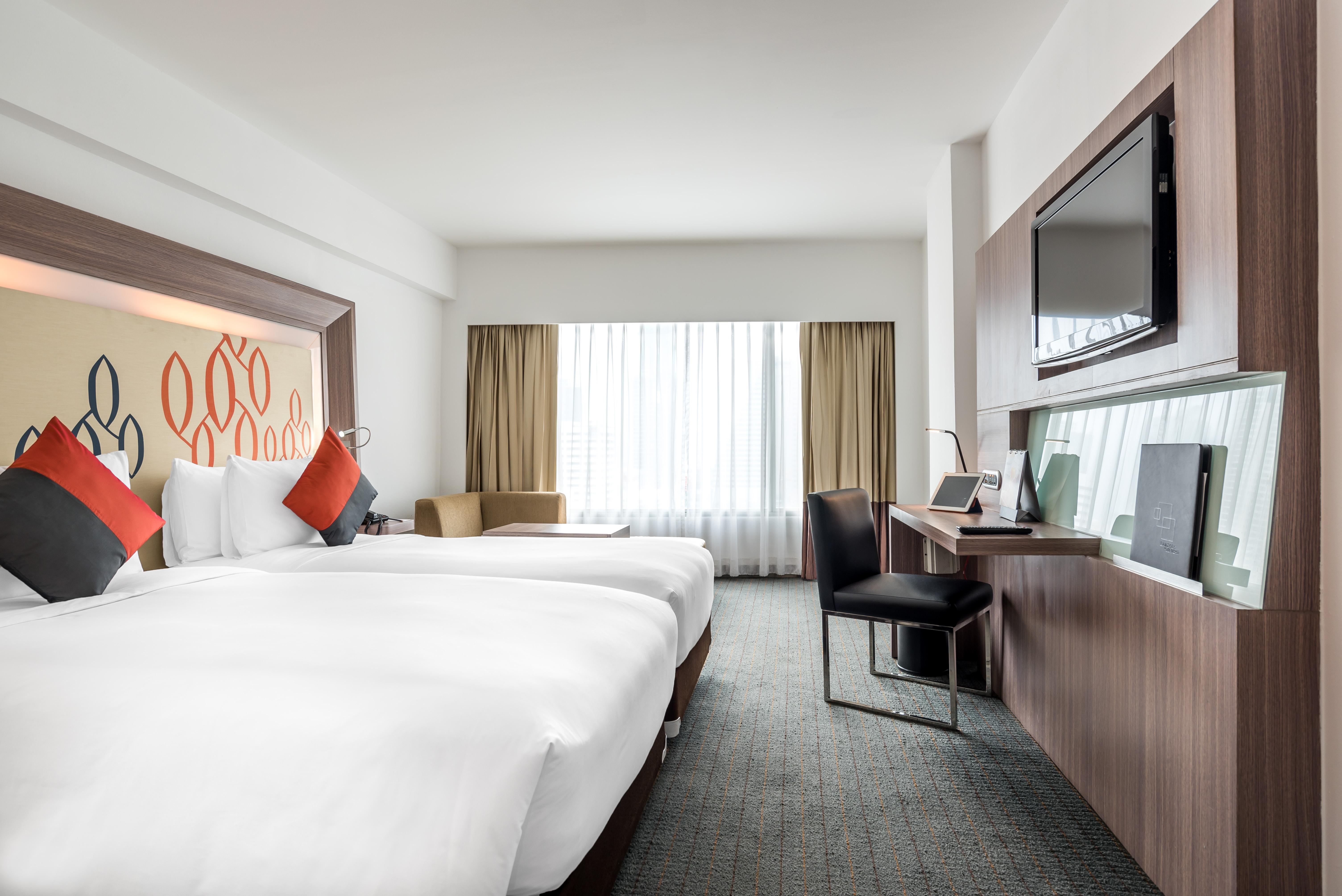Hilton Garden Inn Bangkok Silom Zewnętrze zdjęcie
