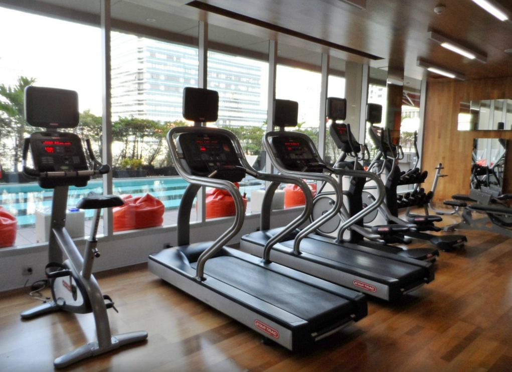 Hilton Garden Inn Bangkok Silom Zewnętrze zdjęcie